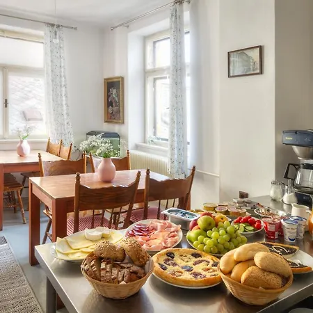 Hotel Vajgar 3*